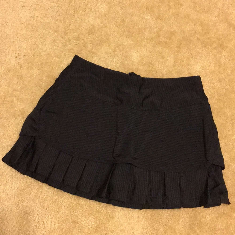 Athleta ruffle skirt